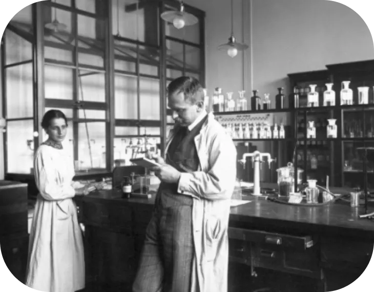 Lise Meitner en laboratoire